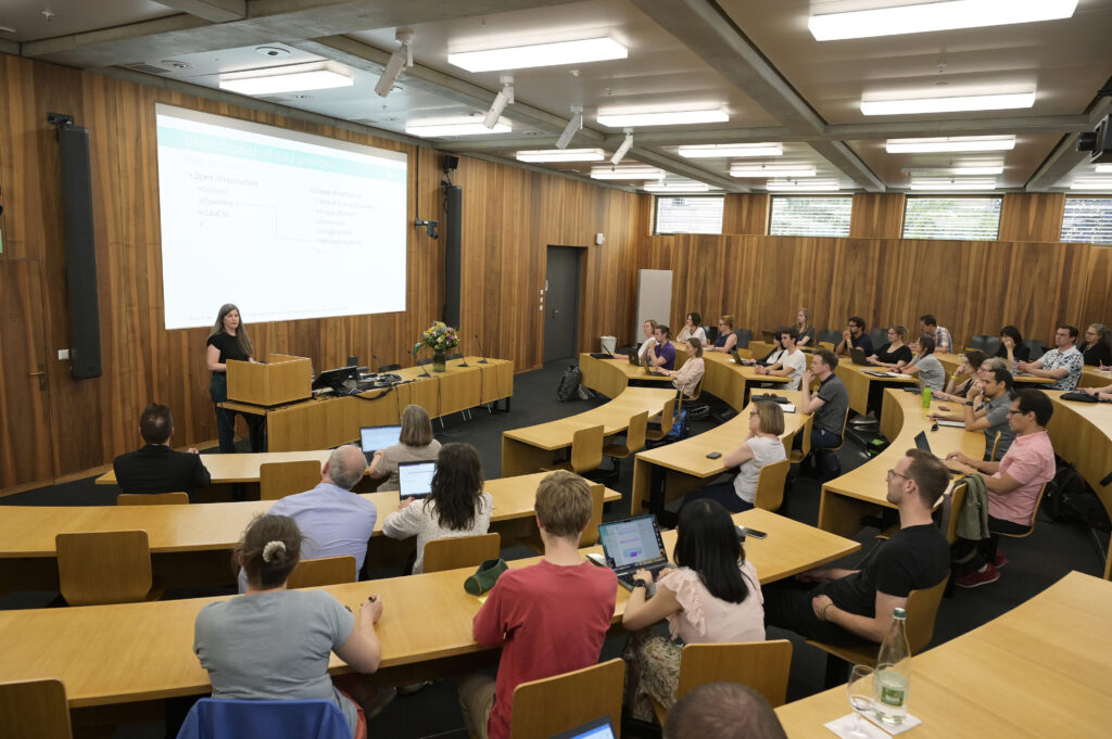 Dr. Stefanie Haustein speaks to attendees of the first Swiss Year of Scientometrics lecture